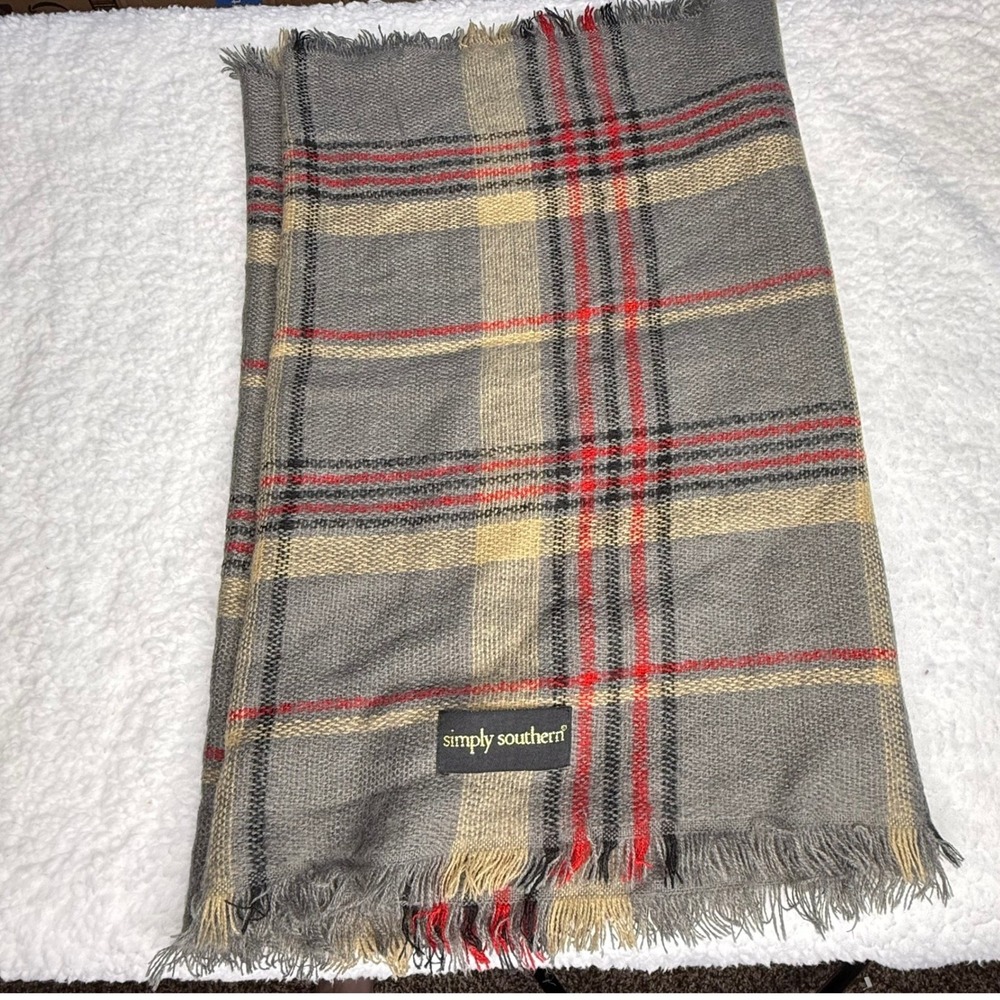 Simply Southern Plaid Blanket Scarf Grey Red Tan Fringe Oversized Wrap One Size - Picture 1 of 3